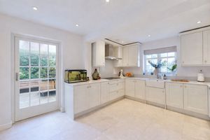 Photo 15- click for photo gallery